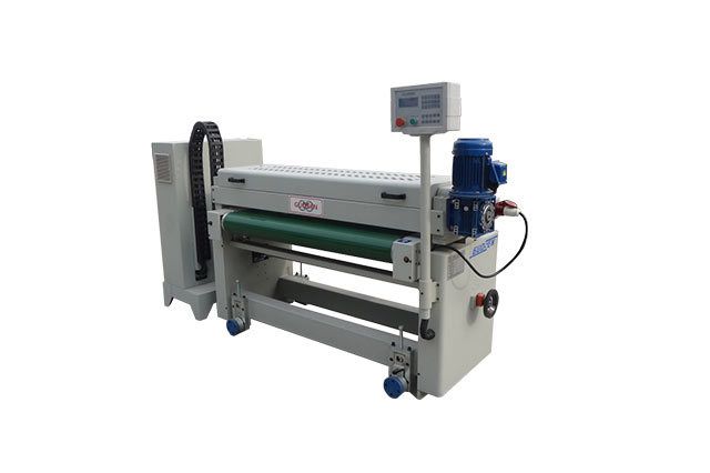 Hot roll rolling mill